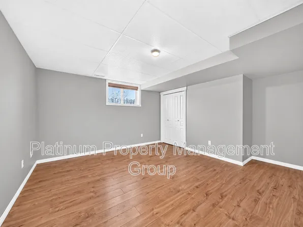 142 Strathmore Lakes Pl, Strathmore, AB T1P 1Y6