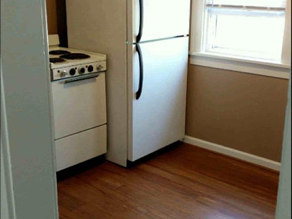 3rd image of 43 Callodine Ave