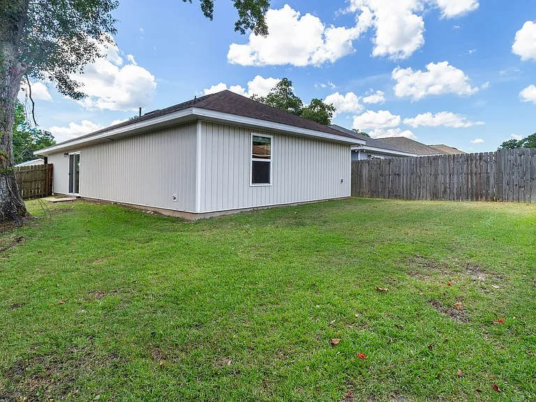 8422 Rose Ave — Photo 31