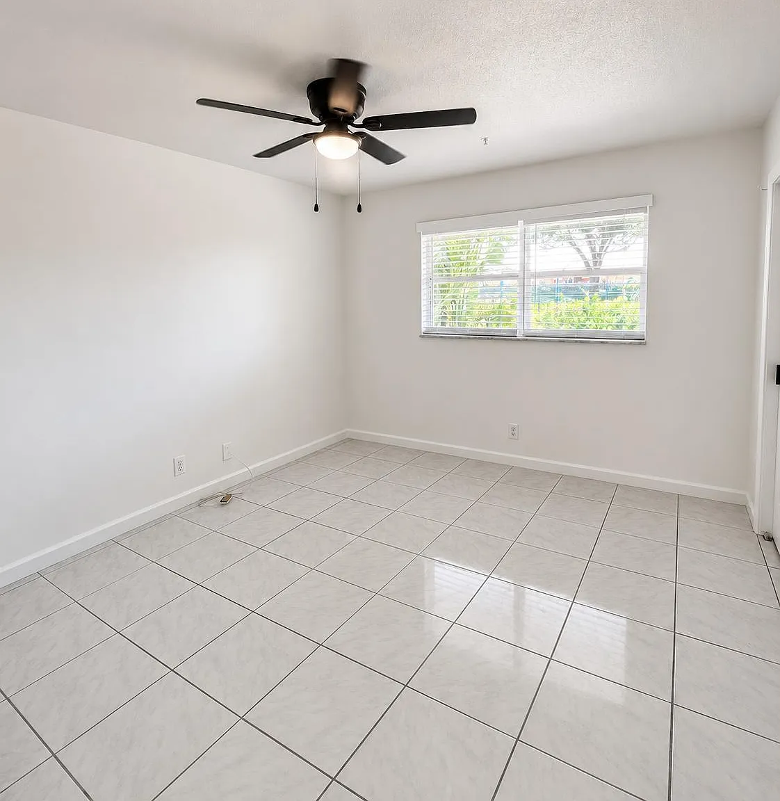 2 bed, 2.0 bath, 1102 sqft, $2,450 — Photo 4