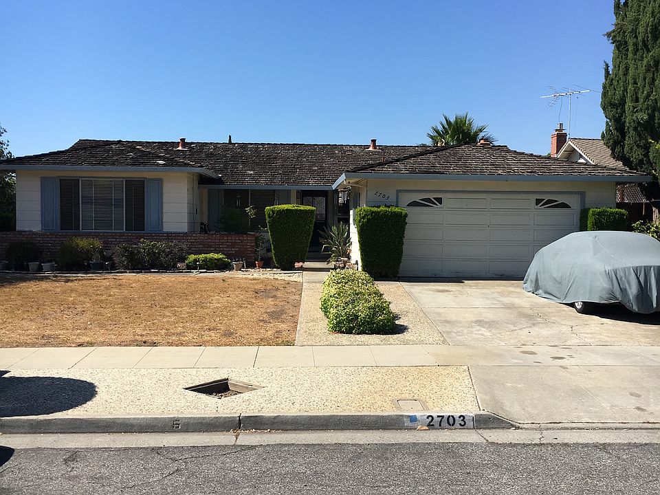 1st image of 2703 Peartree Ln