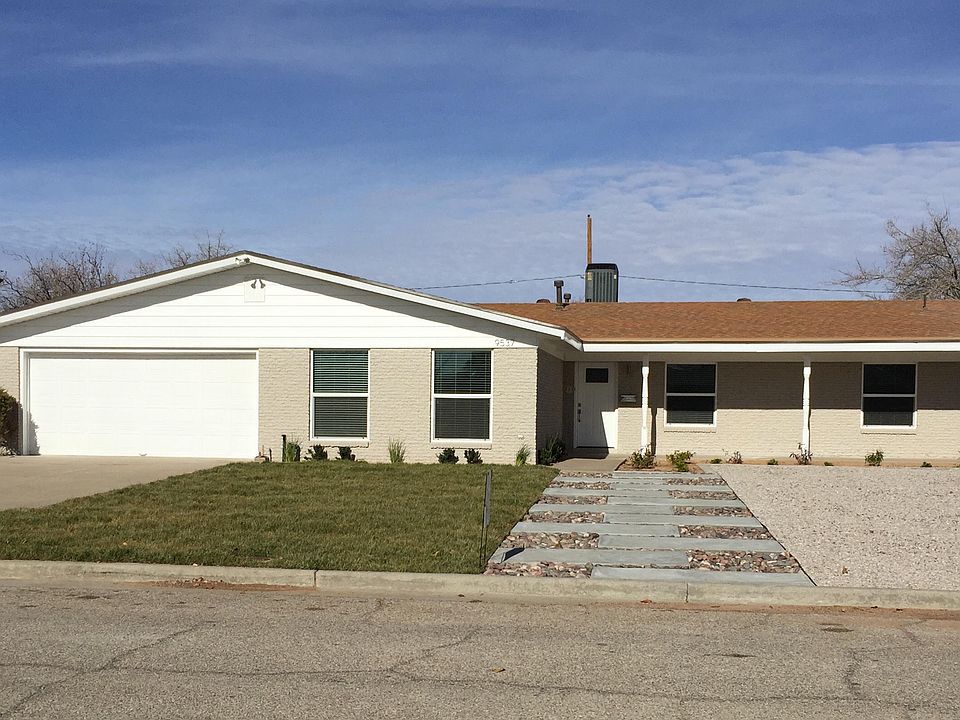 1st image of 9537 Desert Hills Ln