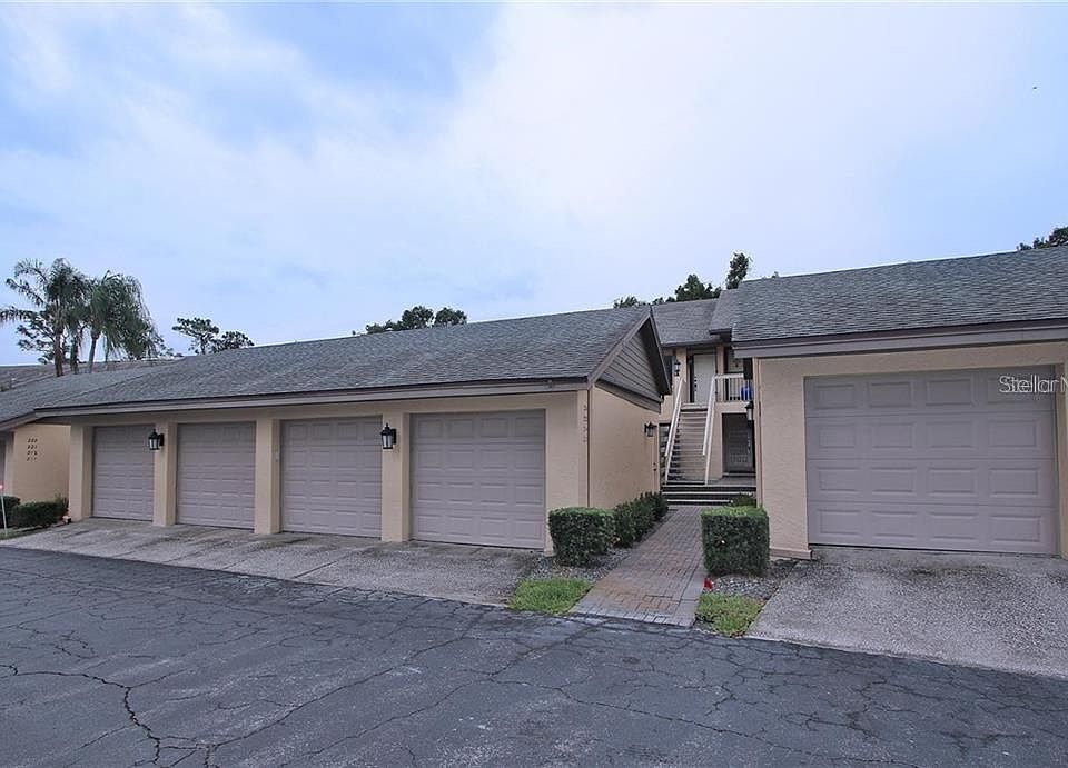 1st image of 3153 Landmark Dr APT 223