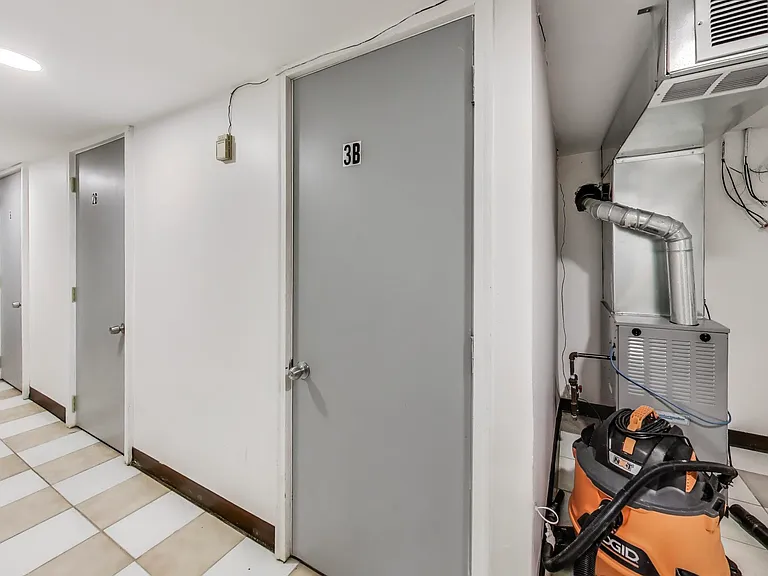 1450 N Campbell Ave #3R — Photo 19