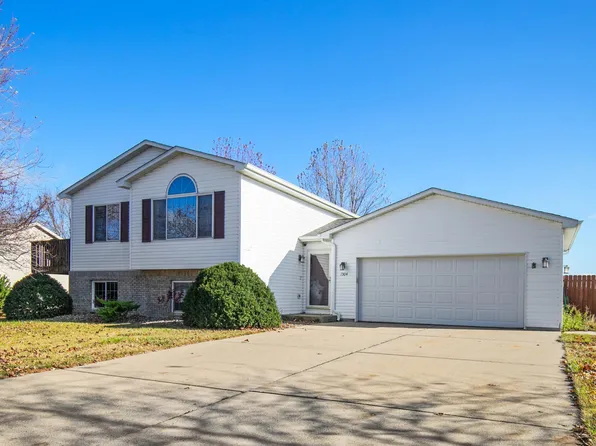 1304 5th St NE, Waseca, MN 56093