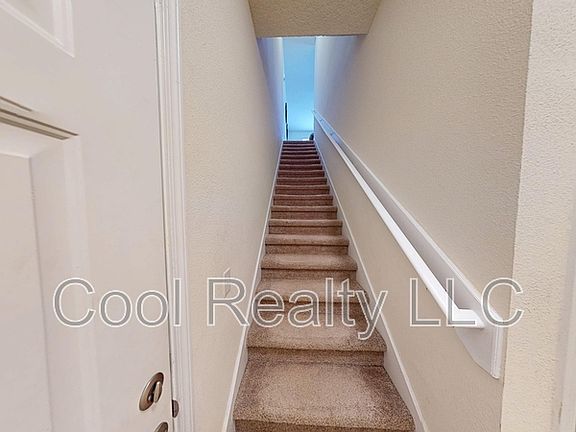 5th image of 218 Larkin Pl #1