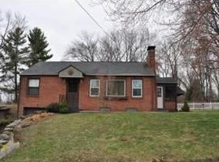 18 Roderick Ave, East Longmeadow, MA 01028