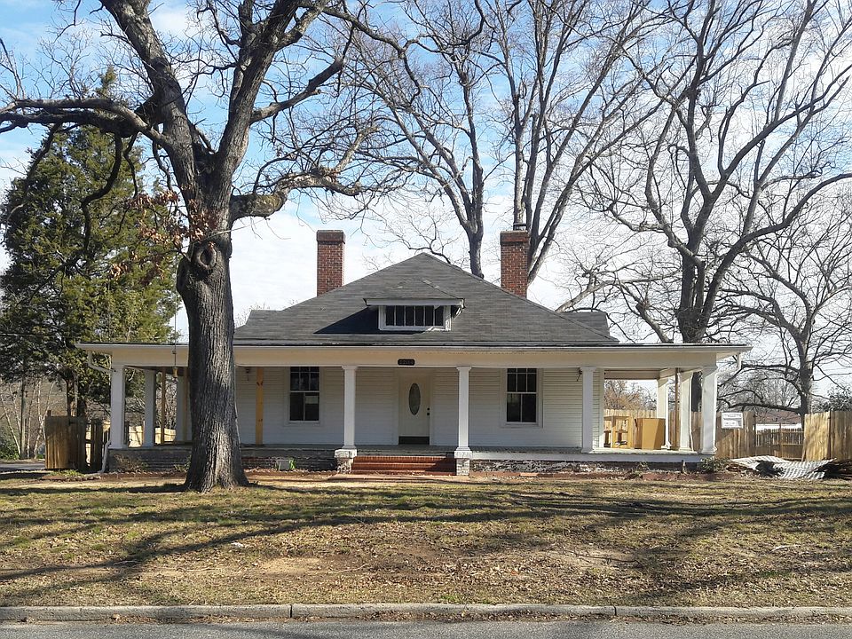 1st image of 1204 Craig Ave