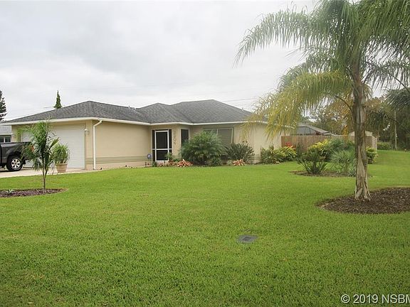 2nd image of 2204 Victory Palm Dr