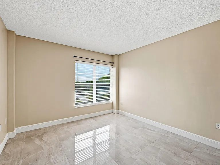 4158 Inverrary Dr #511 — Photo 15