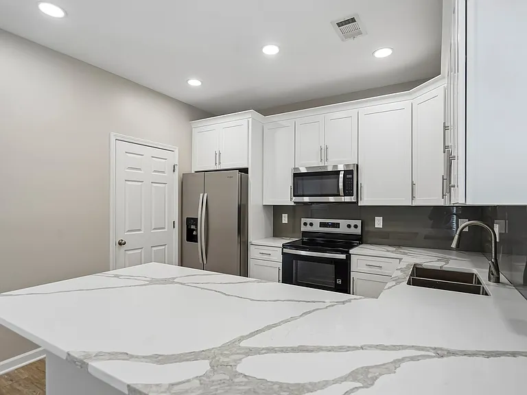 585 McWilliams Rd SE #1701 — Photo 14