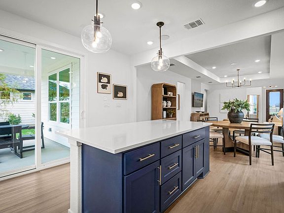 Open Kitchen