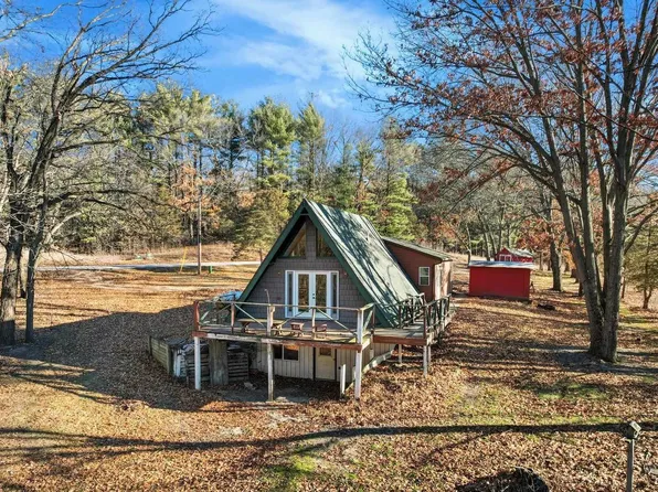 W3165 Grouse Road, Pardeeville, WI 53954