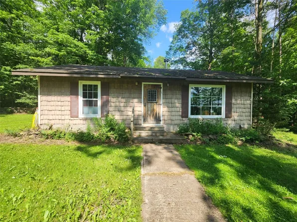 142 John Smith Rd, South Plymouth, NY 13844