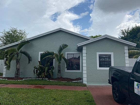 5th image of 3310 NW 202nd St