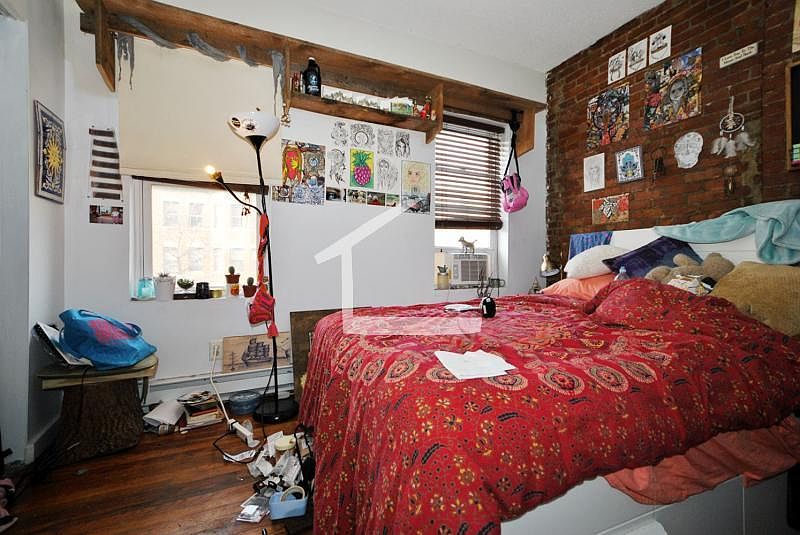 2nd image of 888A Huntington Ave #5CA