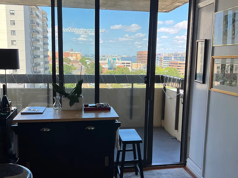 400 Madison St #1008 — Photo 9