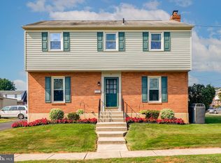 21 Columbus Ave, Havertown, PA 19083