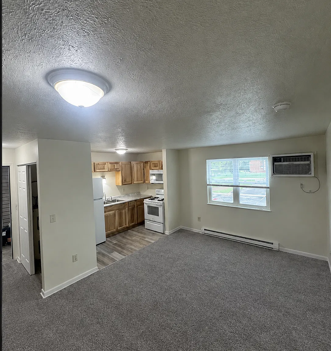 934 Buckeye Ave — Photo 2