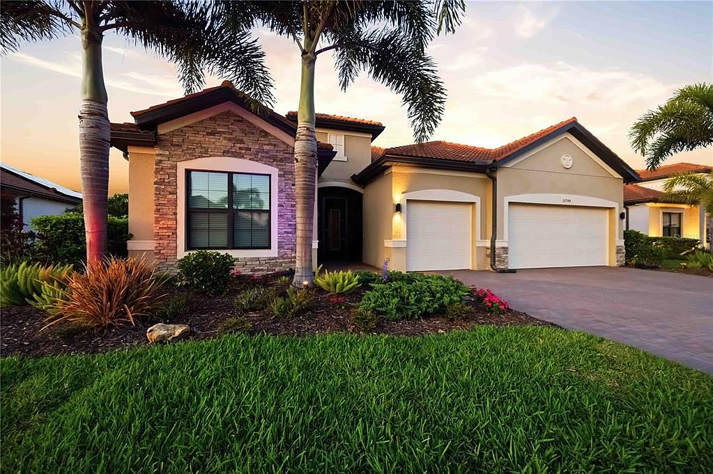 10744 Tarflower Dr