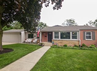 100 Lincoln St, Glenview, IL