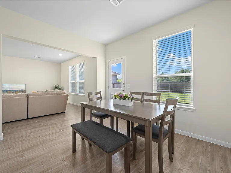 16314 Dutton Clover Dr — Photo 10