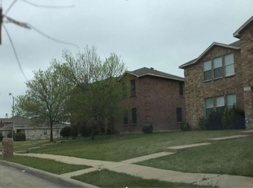 2nd image of 1104 Bumble Bee Dr