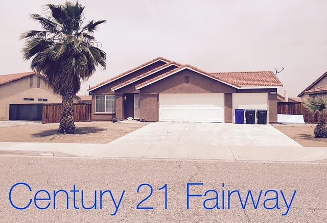 1st image of 14553 Desert Rose Dr