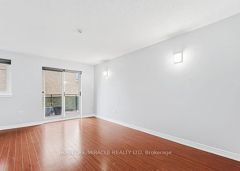 140 Ling Rd #103 — Photo 4