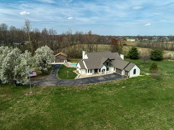 6700 Vann Rd, Newburgh, IN 47630