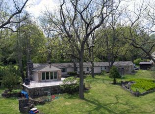 120 Farm Rd, Phoenixville, PA 19460