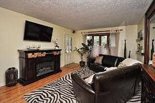 3rd image of 445 Brice Ave