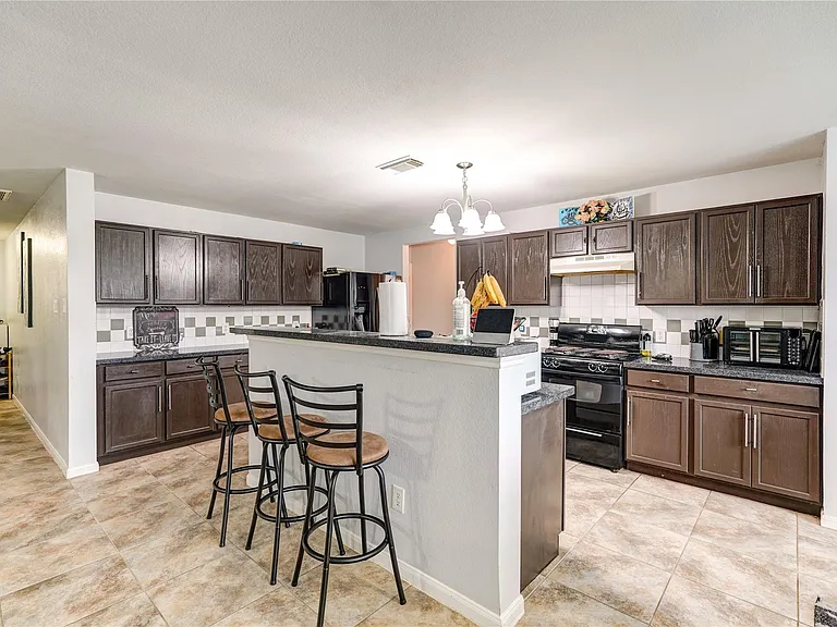 21030 Kenna Cove Ln — Photo 16