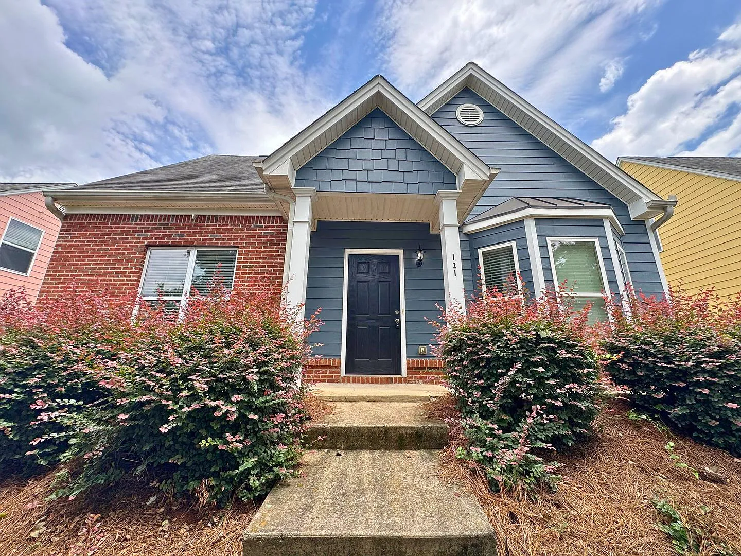 Bridgewater Home! Pre-Leasing For August 1 2027! — Photo 1