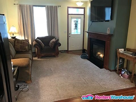 4th image of 1947 Sierra Dr