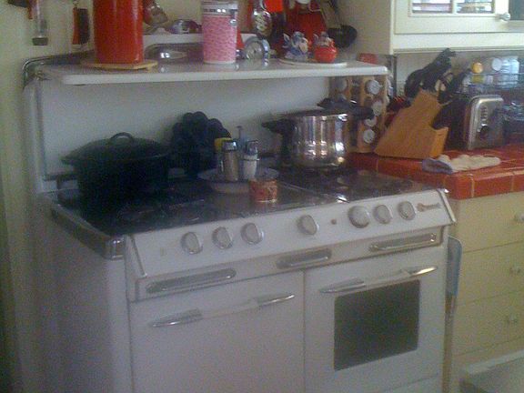 1950's vintage restored stove in Kitchen