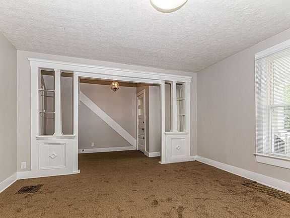 5th image of 1112-1112.5 E Main St Unit 1112