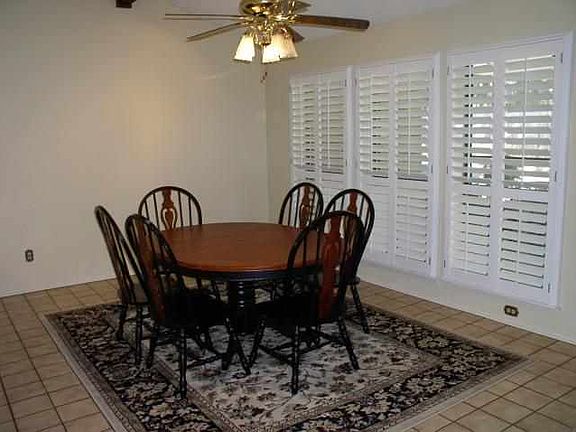 5th image of 1117 Windsong Ln
