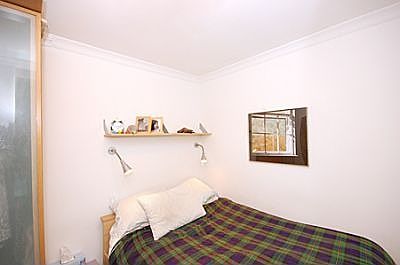4th image of 328 W 17th St Front 1-F