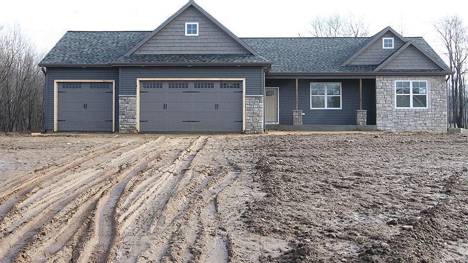 1st image of 71273 Fox Creek Blvd