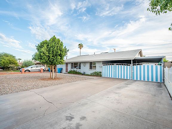 4th image of 2747 W Minnezona Ave