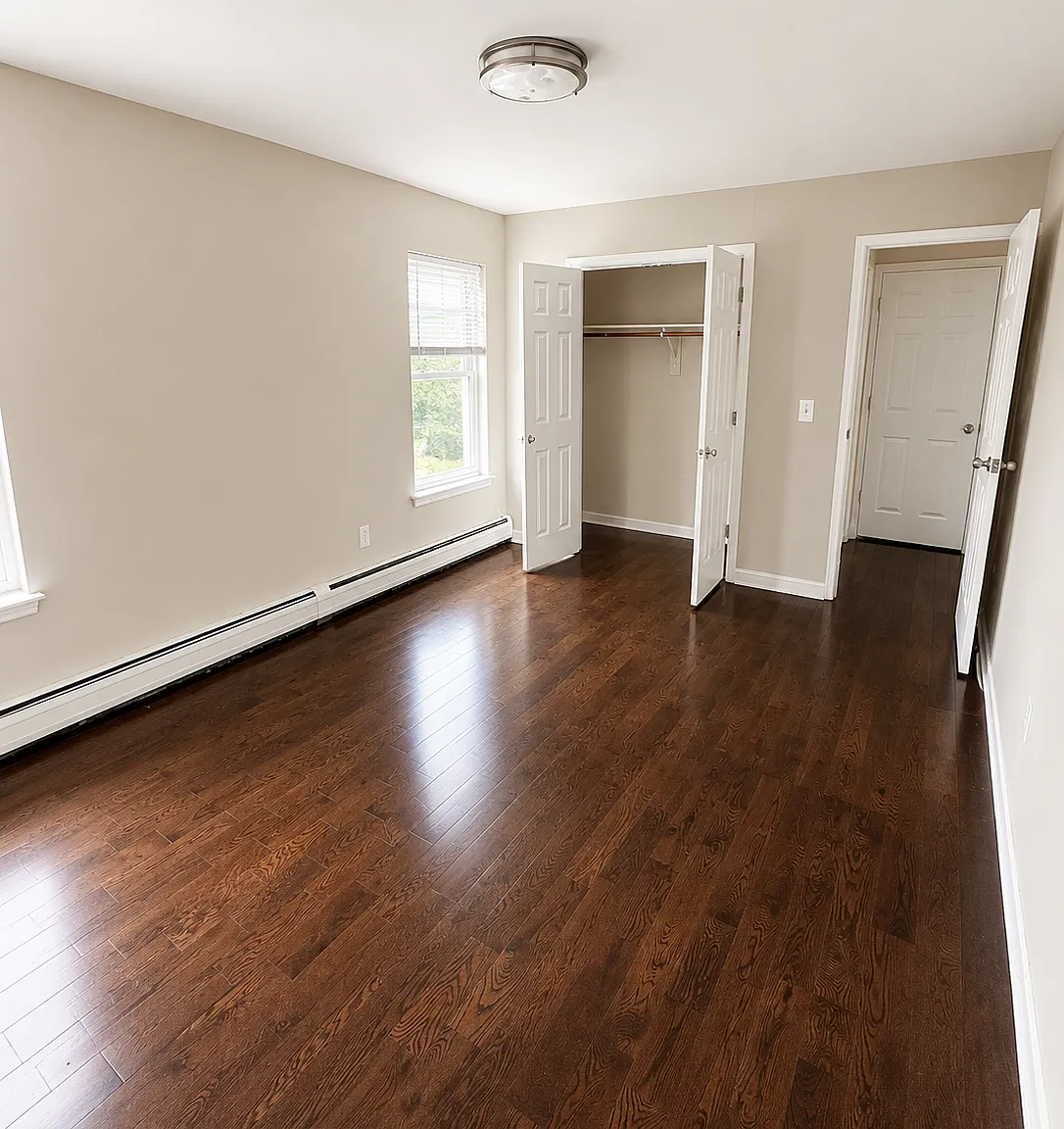 1 bed, 700 sqft, $1,800 — Photo 4