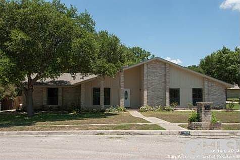 4th image of 16802 Fort Oswego St