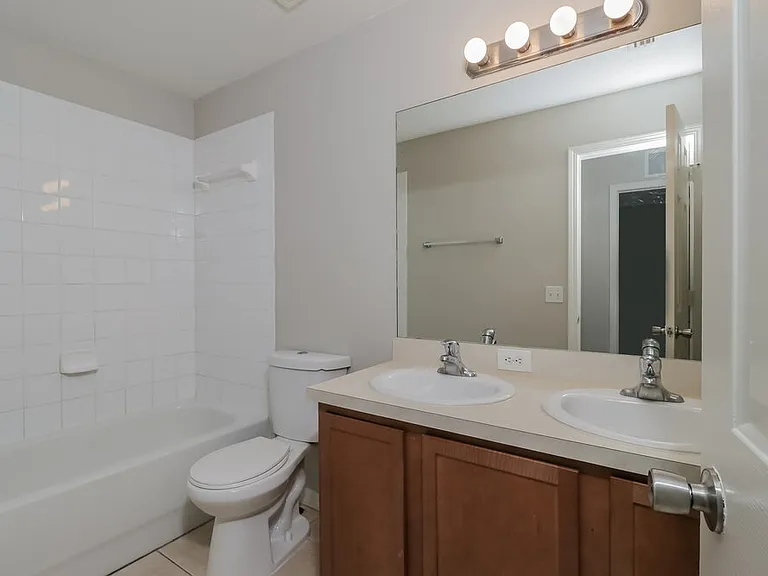 2408 E 31st Ave — Photo 15