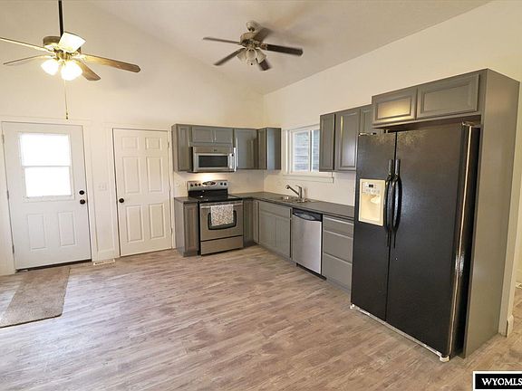 2nd image of 507 Dana Cir