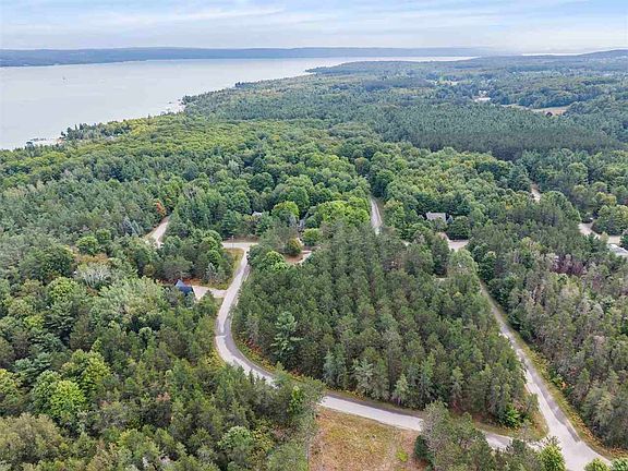 5th image of Bridge Dr