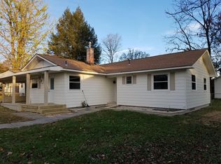 121 W Newkirk Ln, Oak Ridge, TN 37830