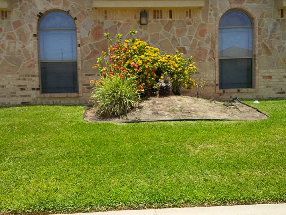 1st image of 1005 S Palm Dr APT 1