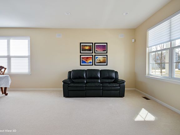 3rd image of 2615 Water Lily Ln