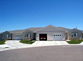 3013 Iowa St, Leavenworth, KS 66048